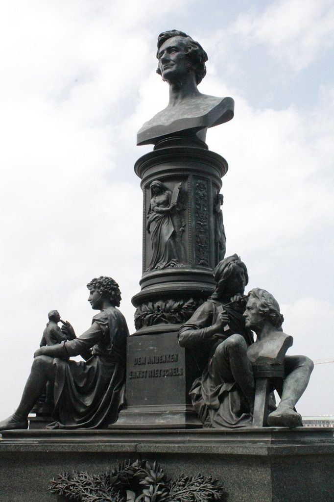 Monument to Ernst Rietschel